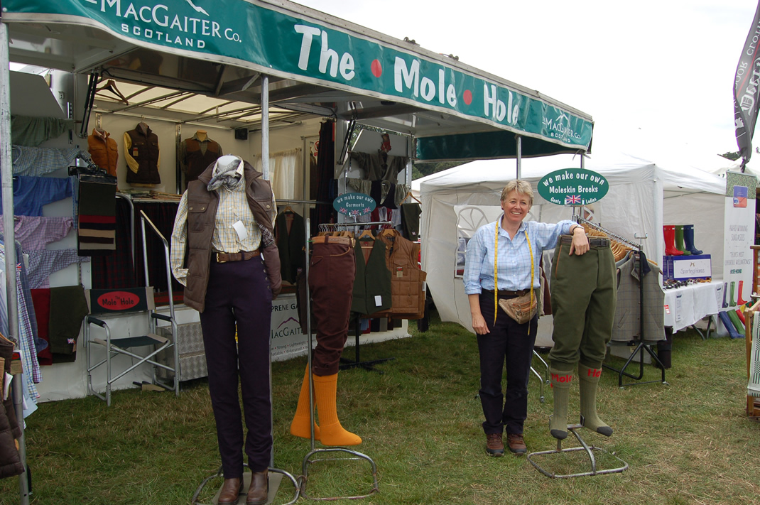 the mole hole clothing